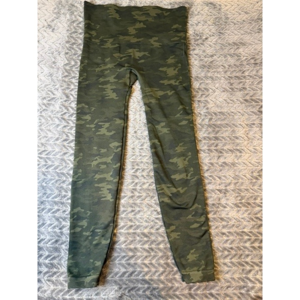 Spanx Look at Me Now Seamless Leggings Camo Green High Waist Women Large 0076